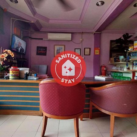 OYO 89892 Hotel Jeli Inn Buitenkant foto