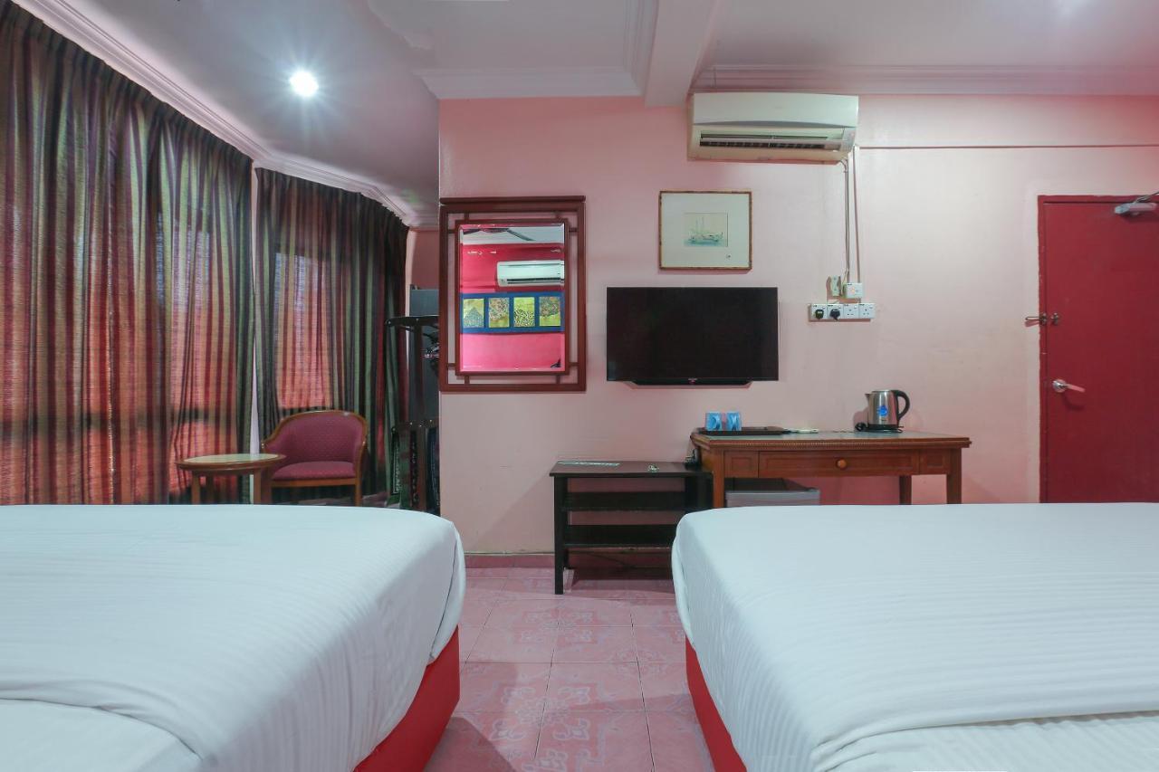 OYO 89892 Hotel Jeli Inn Buitenkant foto