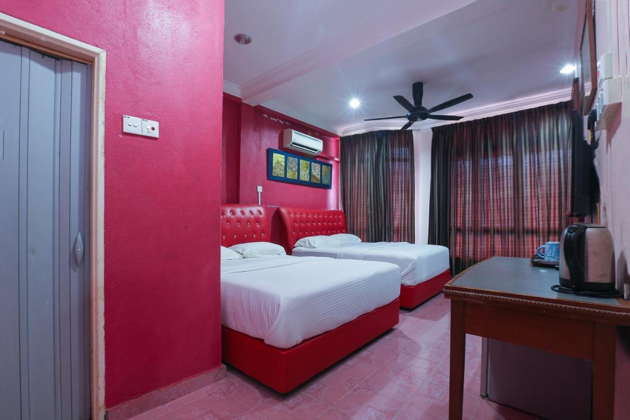OYO 89892 Hotel Jeli Inn Buitenkant foto