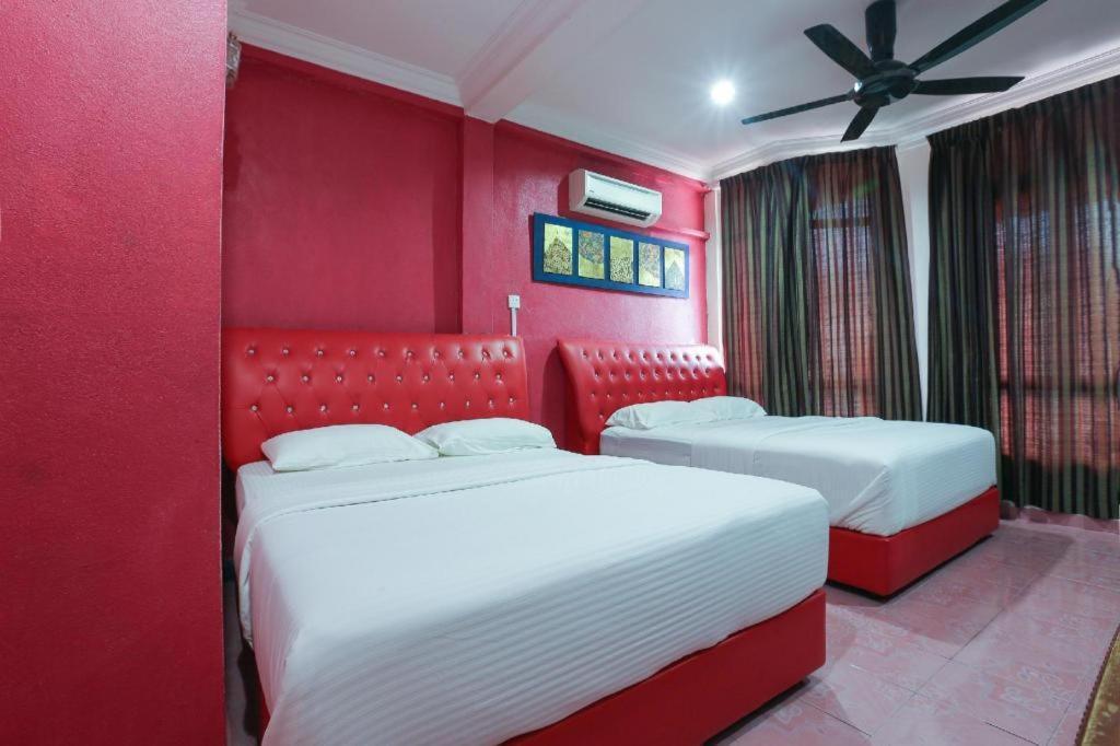 OYO 89892 Hotel Jeli Inn Buitenkant foto